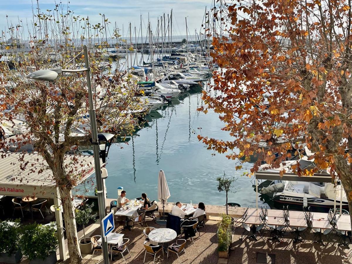Le Petit Pinson Meerblick Port Golfe-Juan Eksteriør bilde